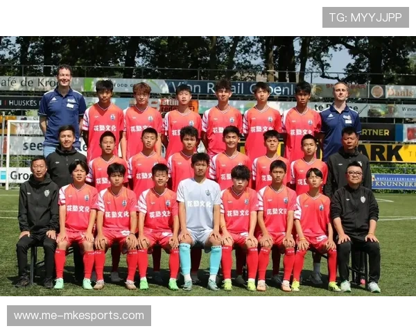 足球球星名字在广州话中的发音解析与对比